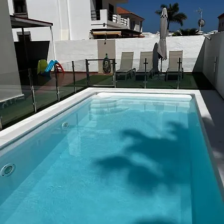 Magnificent 5 Bedroom With Private Pool